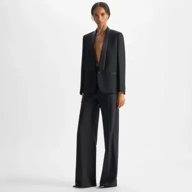 Fendi Menswear-inspired single-breasted blazer, an essential | Thumbnail 4 Fendi Menswear-inspired single-breasted blazer, an essential | Thumbnail 4