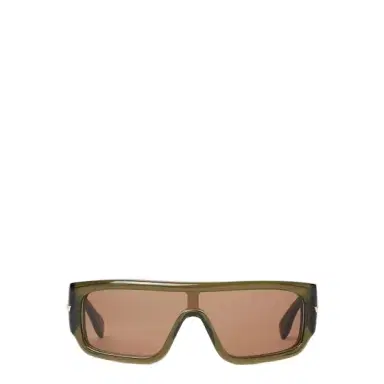 Fendi Graphic volumes and sculptural lines ensure | Thumbnail 1 Fendi Graphic volumes and sculptural lines ensure | Thumbnail 1
