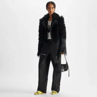 Fendi Breaking down the distinction between the male and female | Thumbnail 4 Fendi Breaking down the distinction between the male and female | Thumbnail 4