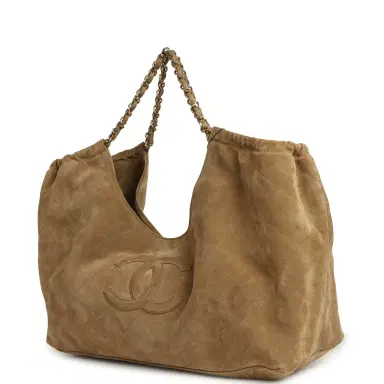 Chanel Chanel Maxi CC Cabas Hobo Bag Dark Beige Suede Gold Hardware | Thumbnail 5 Chanel Chanel Maxi CC Cabas Hobo Bag Dark Beige Suede Gold Hardware | Thumbnail 5
