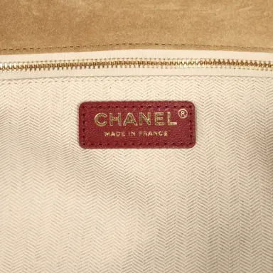 Chanel Chanel Maxi CC Cabas Hobo Bag Dark Beige Suede Gold Hardware | Thumbnail 9 Chanel Chanel Maxi CC Cabas Hobo Bag Dark Beige Suede Gold Hardware | Thumbnail 9