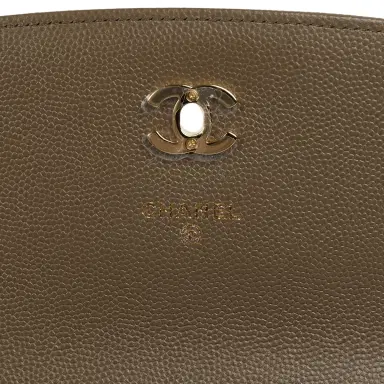 Chanel Chanel Trendy Top Handle Clutch with Chain Dark Khaki Caviar Gold Hardware | Thumbnail 8 Chanel Chanel Trendy Top Handle Clutch with Chain Dark Khaki Caviar Gold Hardware | Thumbnail 8