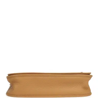 HERMÈS Hermes Evelyne III PM Biscuit Clemence Gold Hardware | Thumbnail 6 HERMÈS Hermes Evelyne III PM Biscuit Clemence Gold Hardware | Thumbnail 6