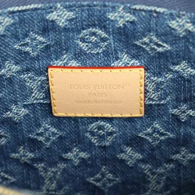 Louis Vuitton Louis Vuitton Cargo Pochette Accessories Blue Denim Monogram Gold Hardware | Thumbnail 7 Louis Vuitton Louis Vuitton Cargo Pochette Accessories Blue Denim Monogram Gold Hardware | Thumbnail 7