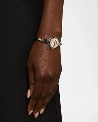 Gucci 24mm Model 2000 Watch on Hinged Bangle | Thumbnail 2 Gucci 24mm Model 2000 Watch on Hinged Bangle | Thumbnail 2