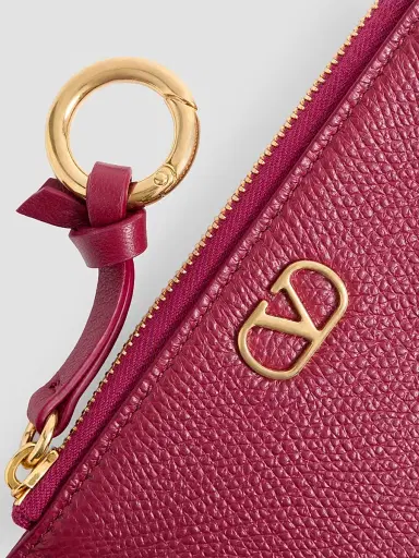 Valentino Garavani Women's Zip-Around Charm Card Holder in Grainy Calfskin - Insolent | Thumbnail 5 Valentino Garavani Women's Zip-Around Charm Card Holder in Grainy Calfskin - Insolent | Thumbnail 5