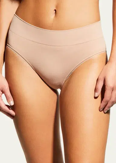 Wacoal Feeling Flexible Hi-Cut Briefs | Thumbnail 4 Wacoal Feeling Flexible Hi-Cut Briefs | Thumbnail 4