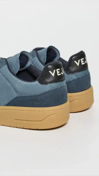 Veja V-90 Sneakers | Thumbnail 3 Veja V-90 Sneakers | Thumbnail 3