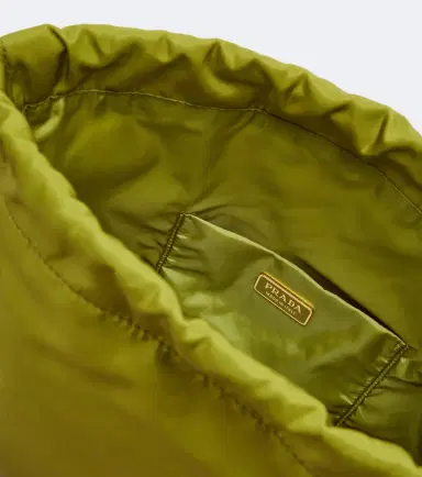 Prada Wish Re-Nylon pouch | Thumbnail 4 Prada Wish Re-Nylon pouch | Thumbnail 4