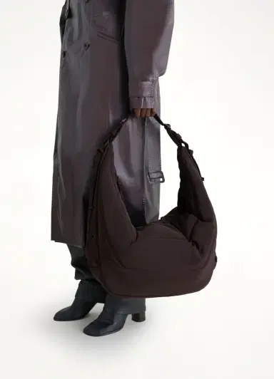 Lemaire Large Soft Game Bag | Thumbnail 2 Lemaire Large Soft Game Bag | Thumbnail 2
