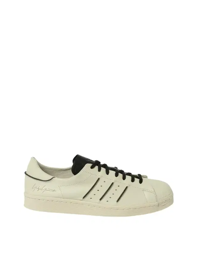 Y-3 Superstar in Talc/black Beige Y-3 Superstar in Talc/black Beige