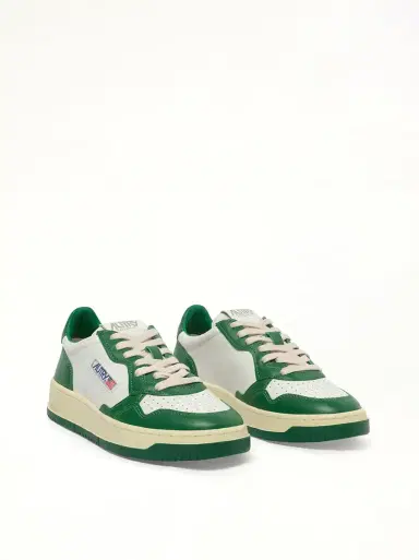 Autry Medalist Low Bicolour Sneakers in White/green White | Thumbnail 3 Autry Medalist Low Bicolour Sneakers in White/green White | Thumbnail 3