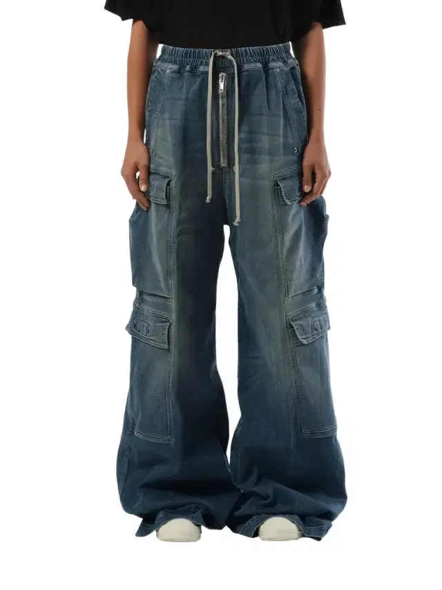 Denim Double Cargo Jumbo Belas in Washed Indigo Blue Denim Double Cargo Jumbo Belas in Washed Indigo Blue