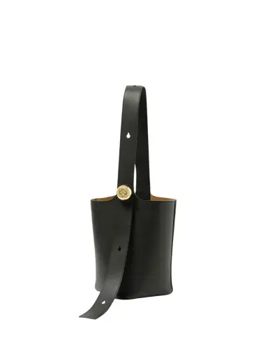 Loewe Pebble Bucket Medium | Thumbnail 1 Loewe Pebble Bucket Medium | Thumbnail 1