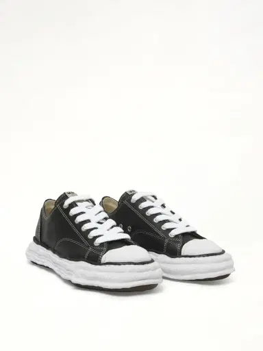 Maison MIHARA YASUHIRO Peterson 23 OG Low Leather Sneaker in Black/white Black | Thumbnail 3 Maison MIHARA YASUHIRO Peterson 23 OG Low Leather Sneaker in Black/white Black | Thumbnail 3