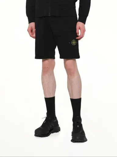 Stone Island 620001 Bermuda Shorts | Thumbnail 6 Stone Island 620001 Bermuda Shorts | Thumbnail 6