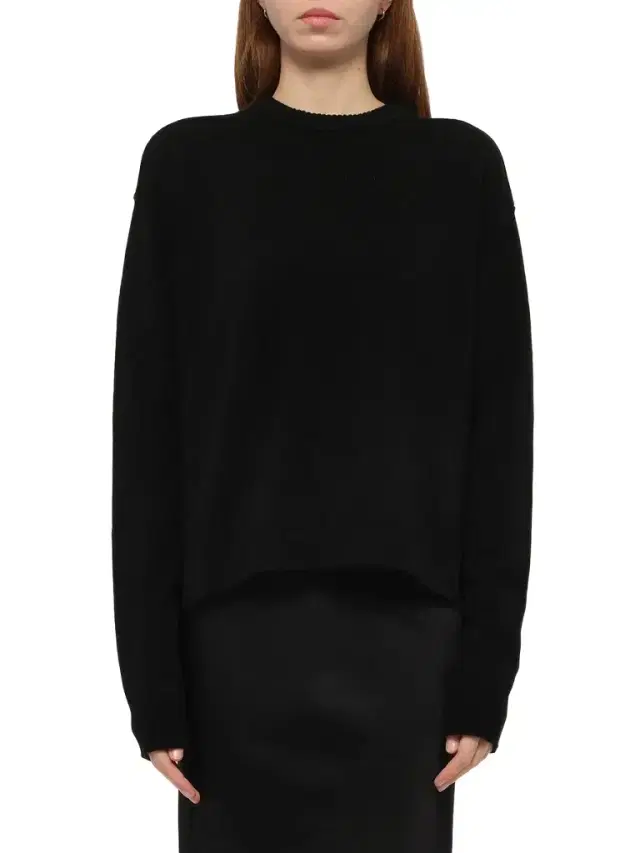 Round Neck Sweater Round Neck Sweater