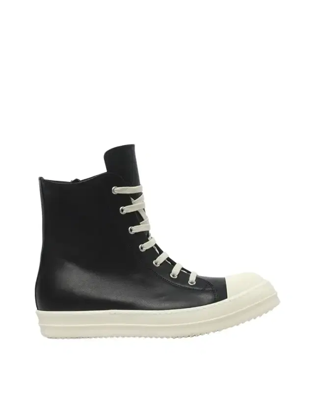 Sneaks in Black/milk/milk Sneaks in Black/milk/milk