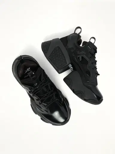 NOIR KEI NINOMIYA Noir Kei Ninomiya X Reebok Low Sneaker | Thumbnail 4 NOIR KEI NINOMIYA Noir Kei Ninomiya X Reebok Low Sneaker | Thumbnail 4