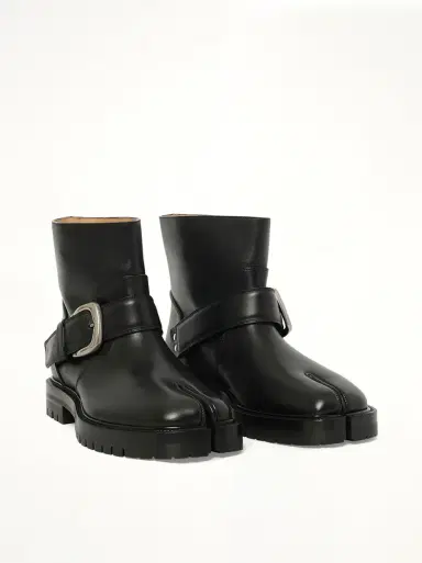 Maison Margiela Tabi County Buckle Ankle Boots | Thumbnail 3 Maison Margiela Tabi County Buckle Ankle Boots | Thumbnail 3