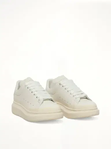 Alexander McQueen Womens Larry Oversized Sneaker in White/tan White | Thumbnail 3 Alexander McQueen Womens Larry Oversized Sneaker in White/tan White | Thumbnail 3