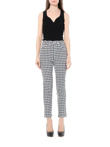 Alexander McQueen Dogtooth Jeans | Thumbnail 4 Alexander McQueen Dogtooth Jeans | Thumbnail 4