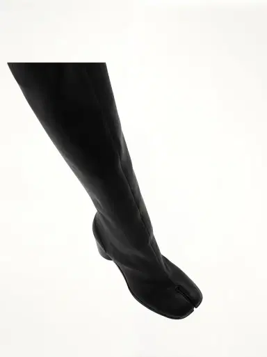 Maison Margiela Tabi Knee High Boots | Thumbnail 4 Maison Margiela Tabi Knee High Boots | Thumbnail 4