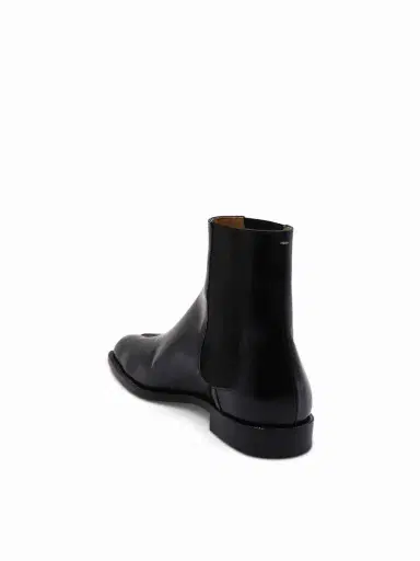 Maison Margiela Tabi Toe Ankle Boots | Thumbnail 2 Maison Margiela Tabi Toe Ankle Boots | Thumbnail 2