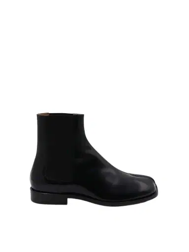 Maison Margiela Tabi Toe Ankle Boots | Thumbnail 1 Maison Margiela Tabi Toe Ankle Boots | Thumbnail 1