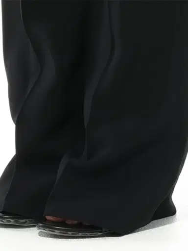 Givenchy Wait Zip Pants | Thumbnail 2 Givenchy Wait Zip Pants | Thumbnail 2