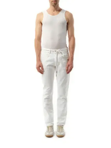 Off-White Slim Back Dart Jeans | Thumbnail 4 Off-White Slim Back Dart Jeans | Thumbnail 4