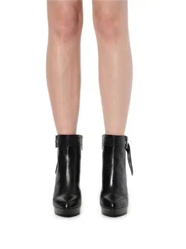 Alexander McQueen Alexander Mcqueen Low Boots | Thumbnail 2 Alexander McQueen Alexander Mcqueen Low Boots | Thumbnail 2