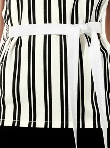 Balenciaga Chilien Top in Black/white Black | Thumbnail 3 Balenciaga Chilien Top in Black/white Black | Thumbnail 3