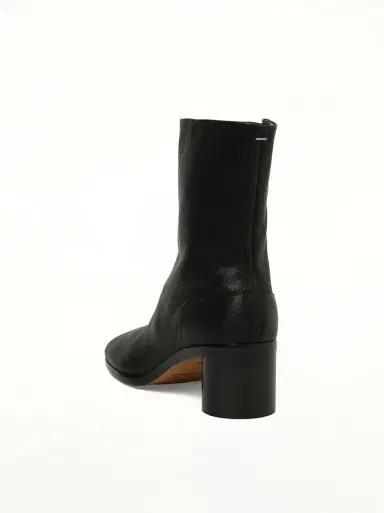 Maison Margiela Tabi Ankle 6cm Boots | Thumbnail 2 Maison Margiela Tabi Ankle 6cm Boots | Thumbnail 2
