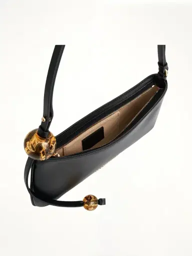 Jacquemus Le Bisou Perle Leather Bag | Thumbnail 4 Jacquemus Le Bisou Perle Leather Bag | Thumbnail 4