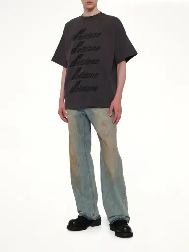 We11Done Classic Front Logo T-shirt in Charcoal Black | Thumbnail 4 We11Done Classic Front Logo T-shirt in Charcoal Black | Thumbnail 4