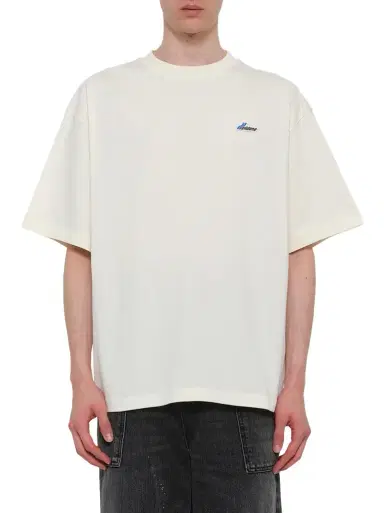 We11Done Wapen Logo T-shirt in Ivory White | Thumbnail 1 We11Done Wapen Logo T-shirt in Ivory White | Thumbnail 1