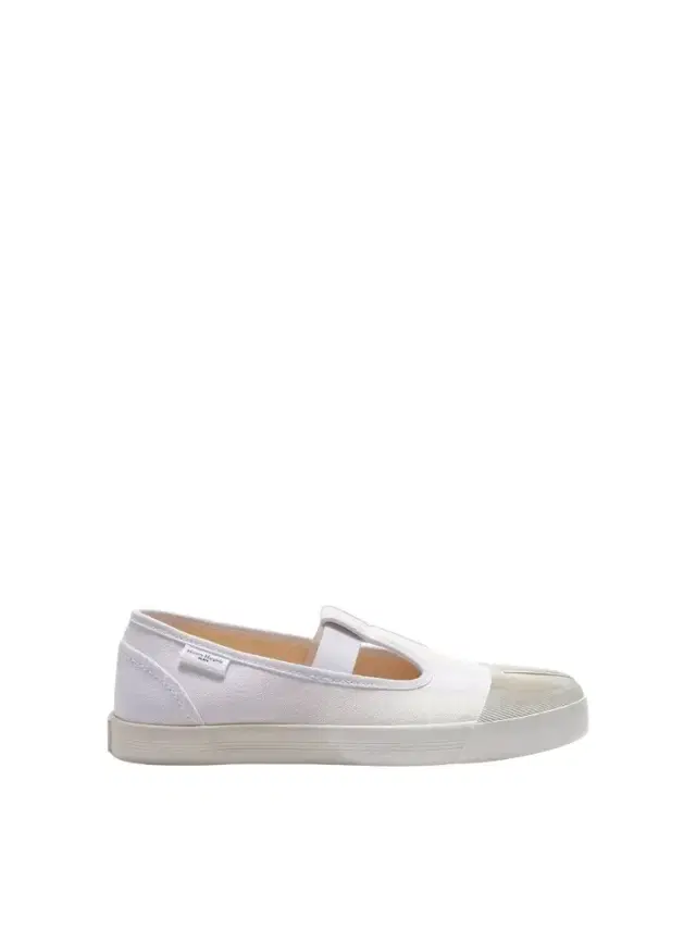 Tabi Toe Sneakers in White/white Tabi Toe Sneakers in White/white