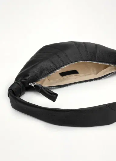 Lemaire Cowhide Small Croissant Bag | Thumbnail 2 Lemaire Cowhide Small Croissant Bag | Thumbnail 2