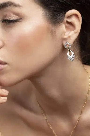 DAVID WEBB Diamond Double White Earrings | Thumbnail 2 DAVID WEBB Diamond Double White Earrings | Thumbnail 2