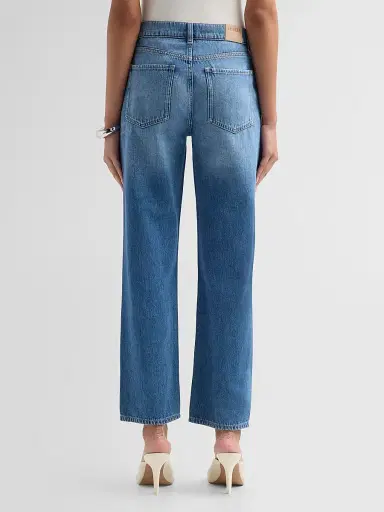 Le Jean Women's 90's Faded Wash Straight Jeans | Thumbnail 3 Le Jean Women's 90's Faded Wash Straight Jeans | Thumbnail 3