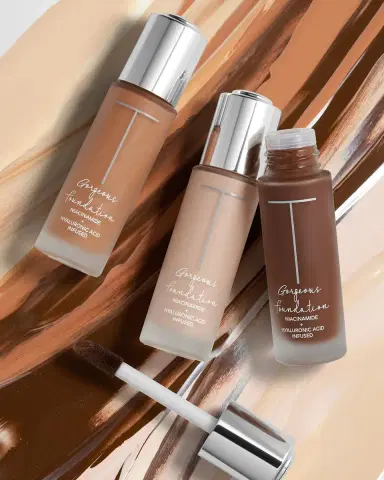 Trish McEvoy Gorgeous Foundation, 1 oz. | Thumbnail 8 Trish McEvoy Gorgeous Foundation, 1 oz. | Thumbnail 8