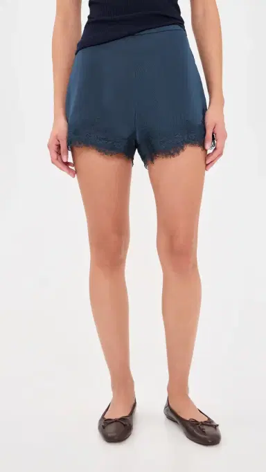 Wayf Elaine Shorts | Thumbnail 2 Wayf Elaine Shorts | Thumbnail 2