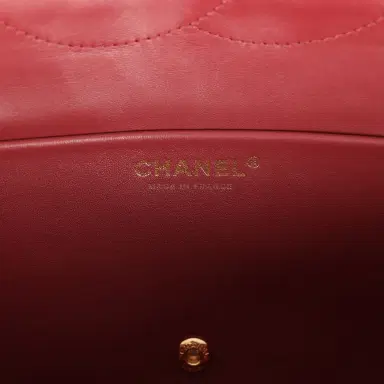 Chanel Chanel Maxi "Souplissimo" Small Flap Bag Light Beige Grained Calfskin Gold Hardware | Thumbnail 11 Chanel Chanel Maxi "Souplissimo" Small Flap Bag Light Beige Grained Calfskin Gold Hardware | Thumbnail 11