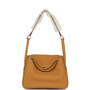 HERMÈS Hermes Lindy 26 Naturel Sable Clemence Gold Hardware | Thumbnail 6 HERMÈS Hermes Lindy 26 Naturel Sable Clemence Gold Hardware | Thumbnail 6