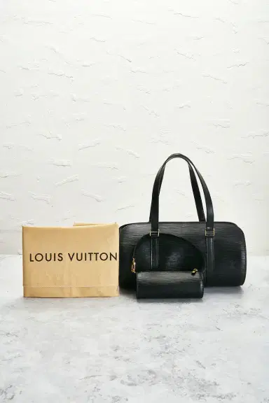 Louis Vuitton Louis Vuitton Epi Soufflot Handbag | Thumbnail 9 Louis Vuitton Louis Vuitton Epi Soufflot Handbag | Thumbnail 9