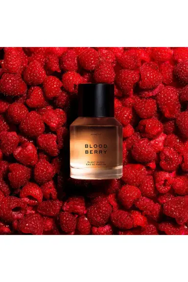 HERETIC PARFUM Blood Berry Eau de Parfum | Thumbnail 3 HERETIC PARFUM Blood Berry Eau de Parfum | Thumbnail 3