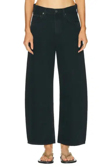 AGOLDE Low Curve Crop Jeans | Thumbnail 1 AGOLDE Low Curve Crop Jeans | Thumbnail 1