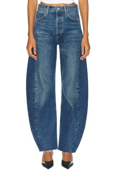 AGOLDE Luna Pieced High Rise Curved Taper Jeans | Thumbnail 1 AGOLDE Luna Pieced High Rise Curved Taper Jeans | Thumbnail 1
