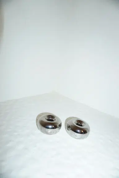 HueGah Home Noa Candlestick Holder | Thumbnail 3 HueGah Home Noa Candlestick Holder | Thumbnail 3